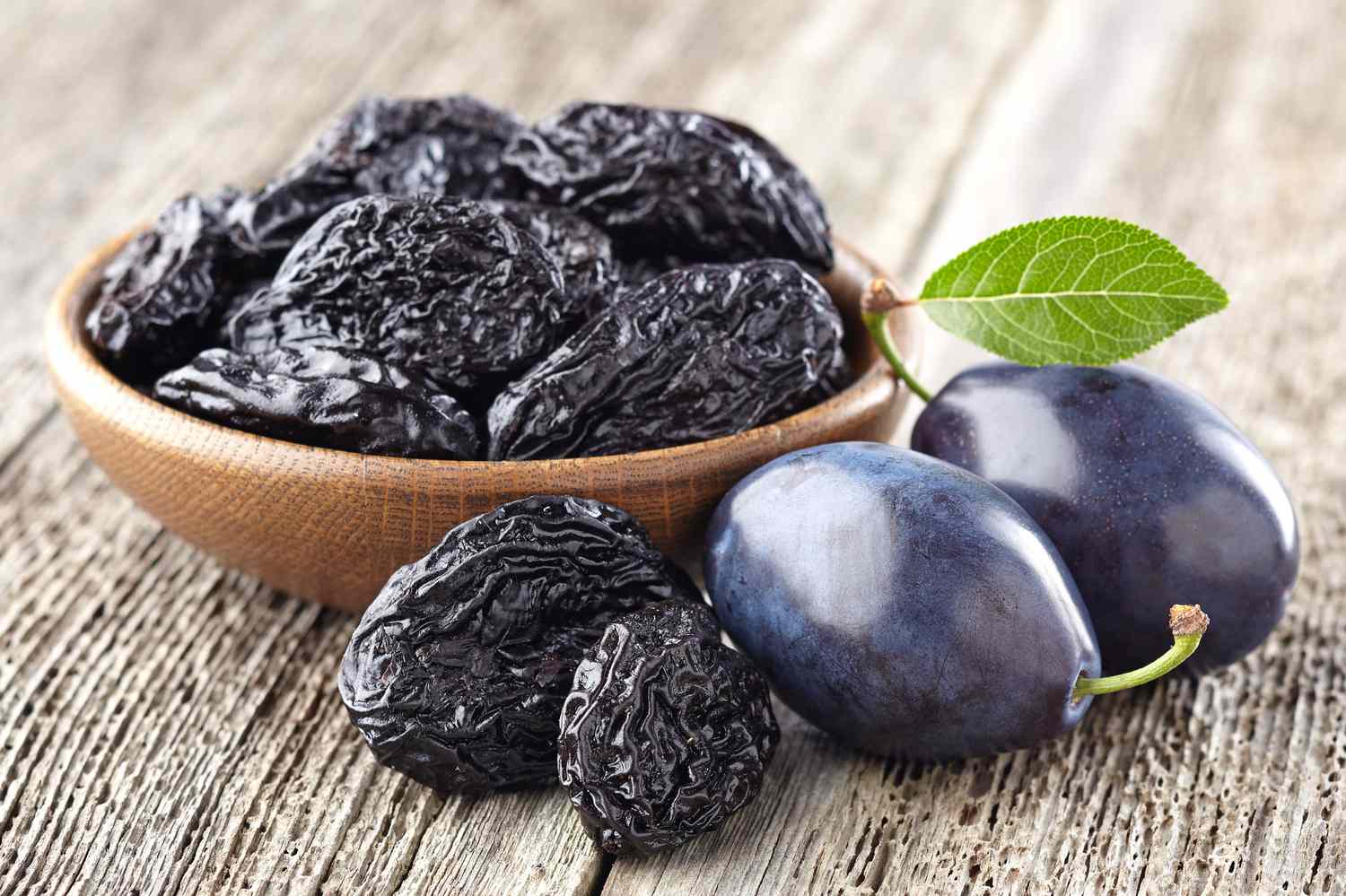 أنواع الفواكه المجففة