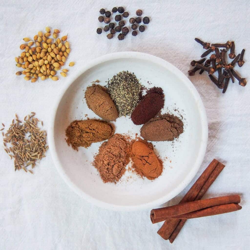 البهارات السبع