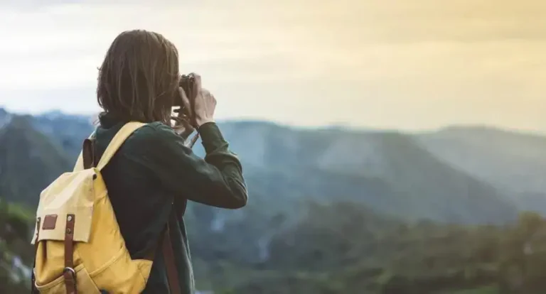 السفر وحيدًا