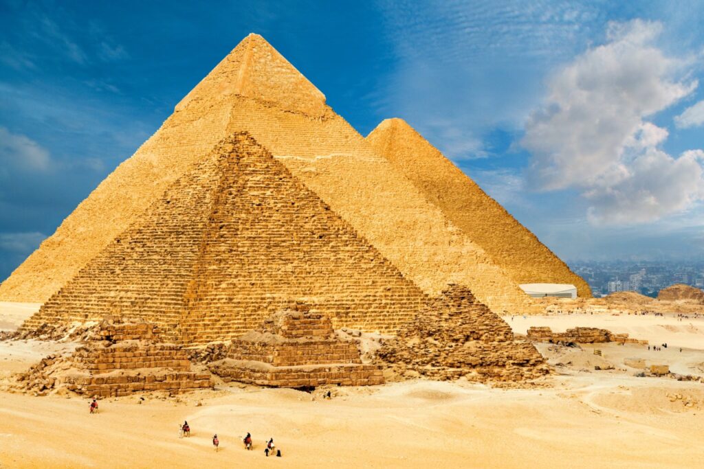 The Great Pyramids of Giza تاريخ الحضارة الفرعونية في مصر
