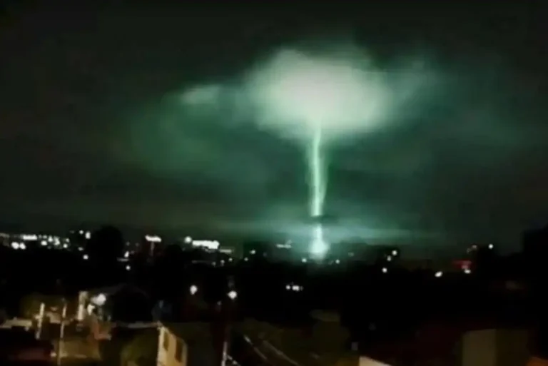 أضواء الزلازل