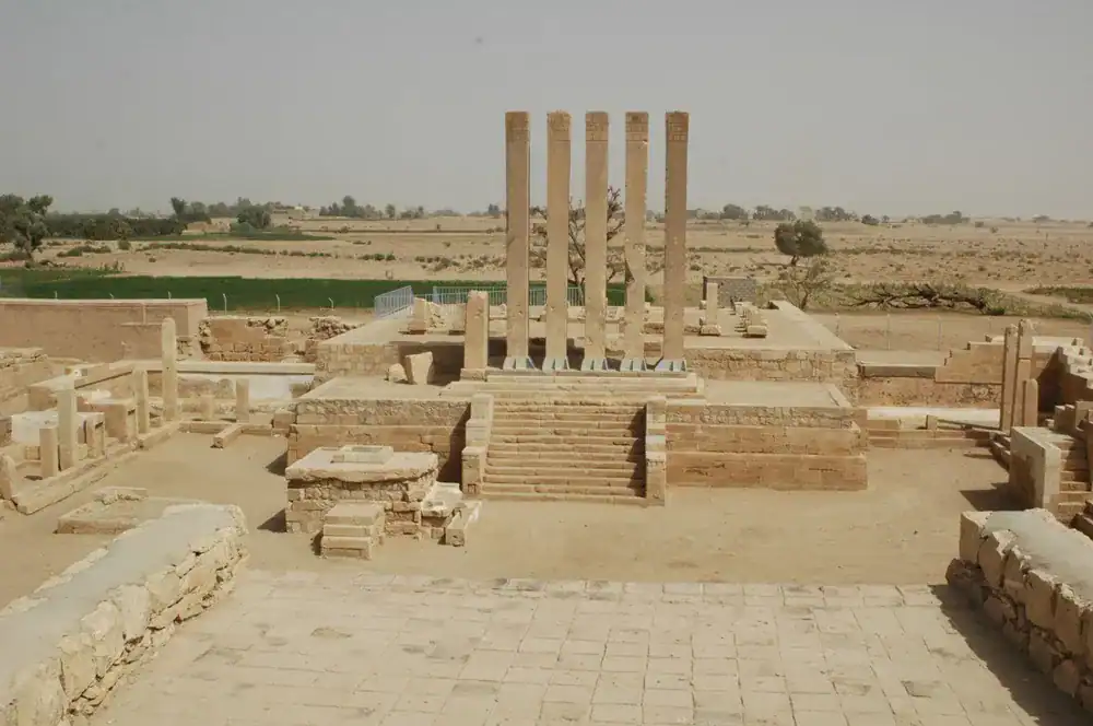 معبد برآن في مأرب - المدن القديمة في الجزيرة العربية