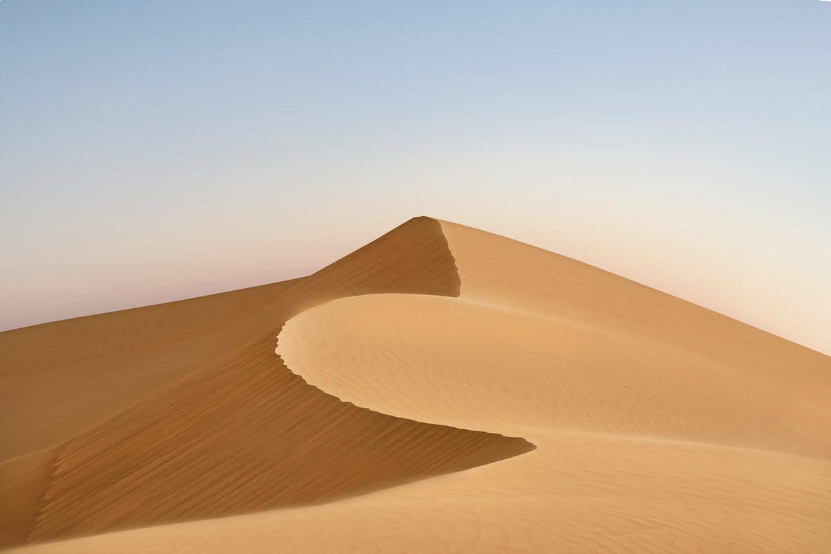 الكثبان الرملية