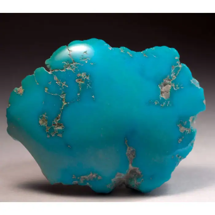 قطعة من حجر الفيروز الخام