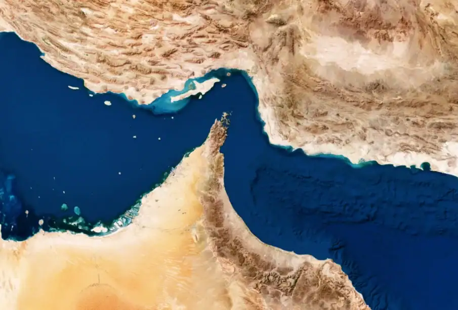 مضيق هرمز – شريان الملاحة وأهمية استراتيجية واقتصادية كبرى