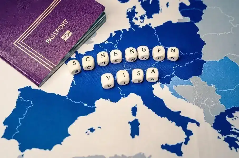 السعوديون طلب تأشيرات الشنغن