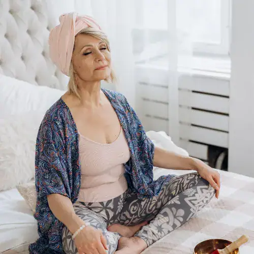 جلسة تأمل ليلية قبل النوم لتهدئة العقل