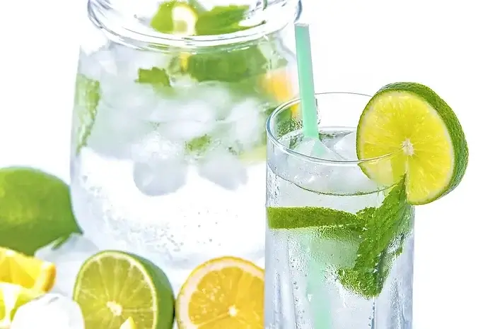 ما هي طريقة شرب الماء مع الليمون لإنقاص الوزن