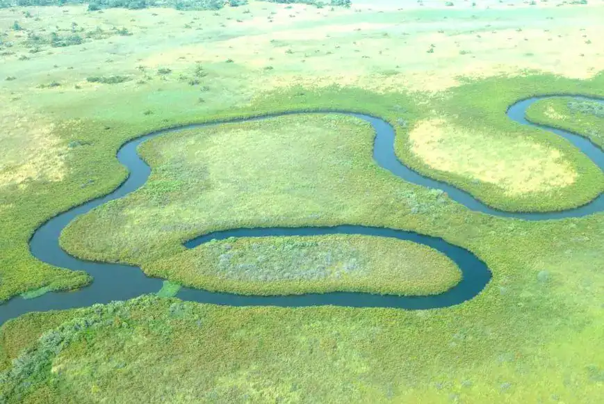 دلتا أوكافانغو - أنهار إفريقيا