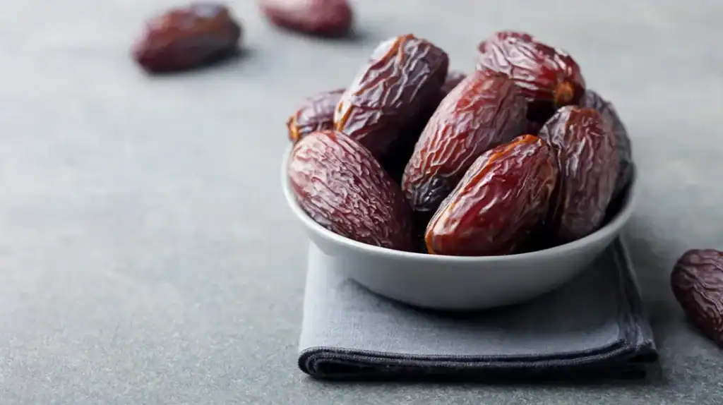 أكل التمر يوميا